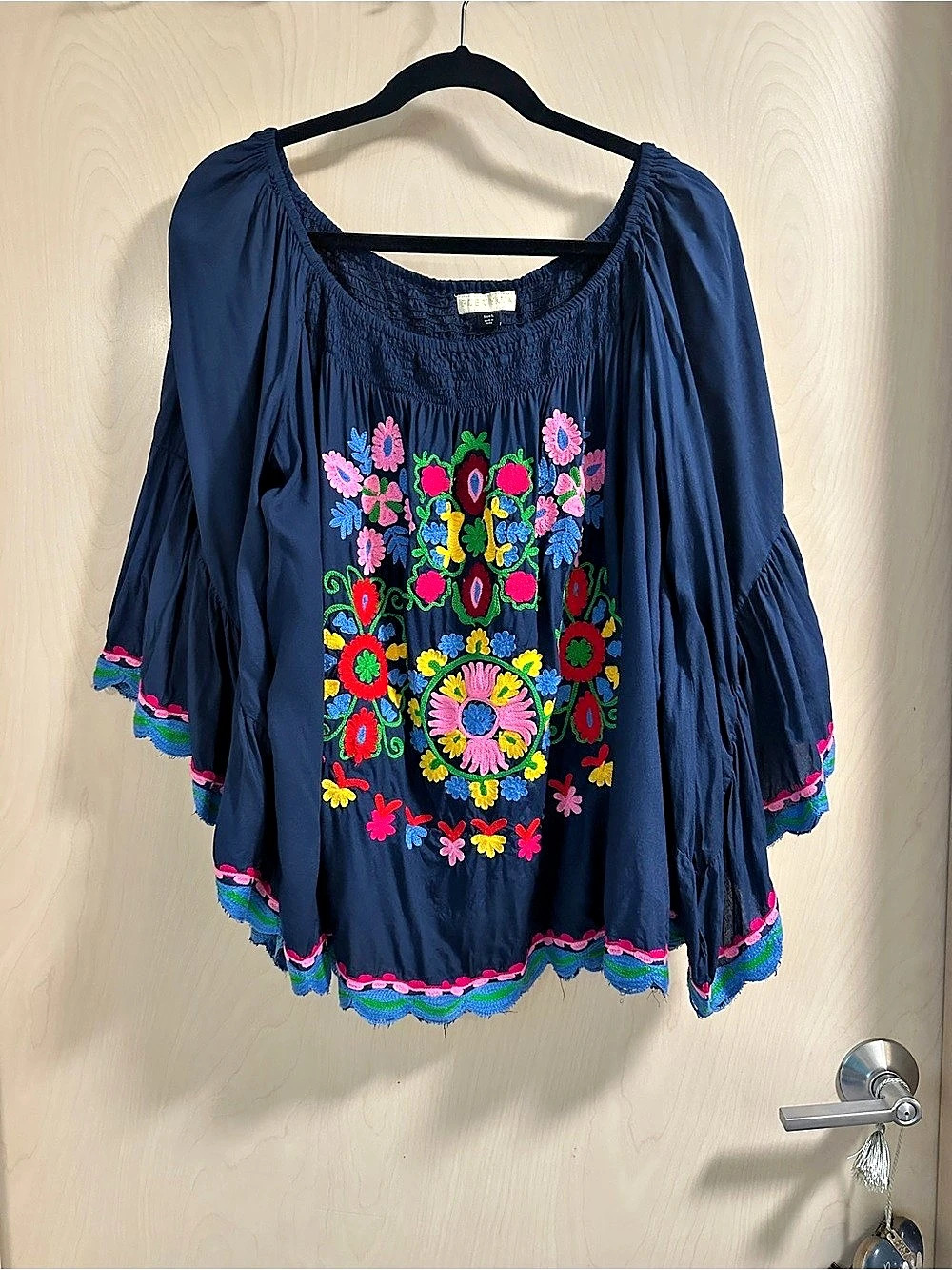 RUBY YAYA Embroidered Floral Blouse in Blue Size Large Boho Western